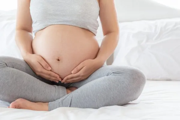 causes of a weak pelvic floor